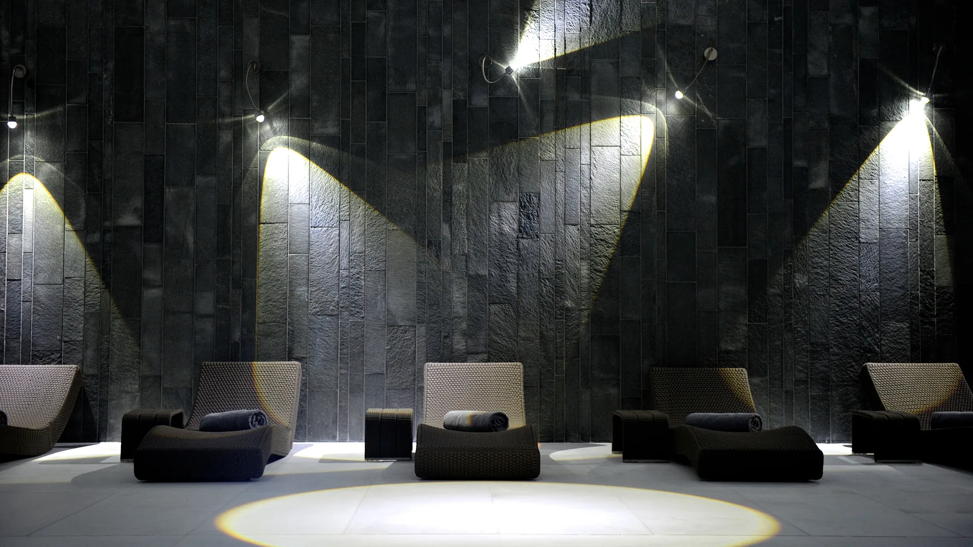 Hotel Lobby — spa